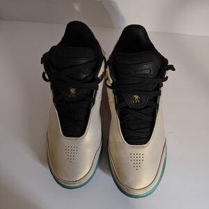 Nike Cream and Black Sneakers with Teal Accents